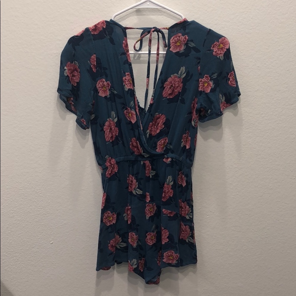 Flower romper - Picture 3 of 4